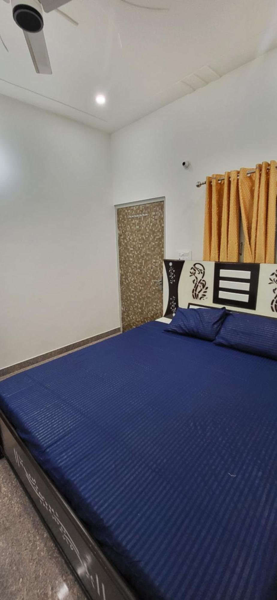 House Of Krishna Hotel Vrindavan Exterior photo